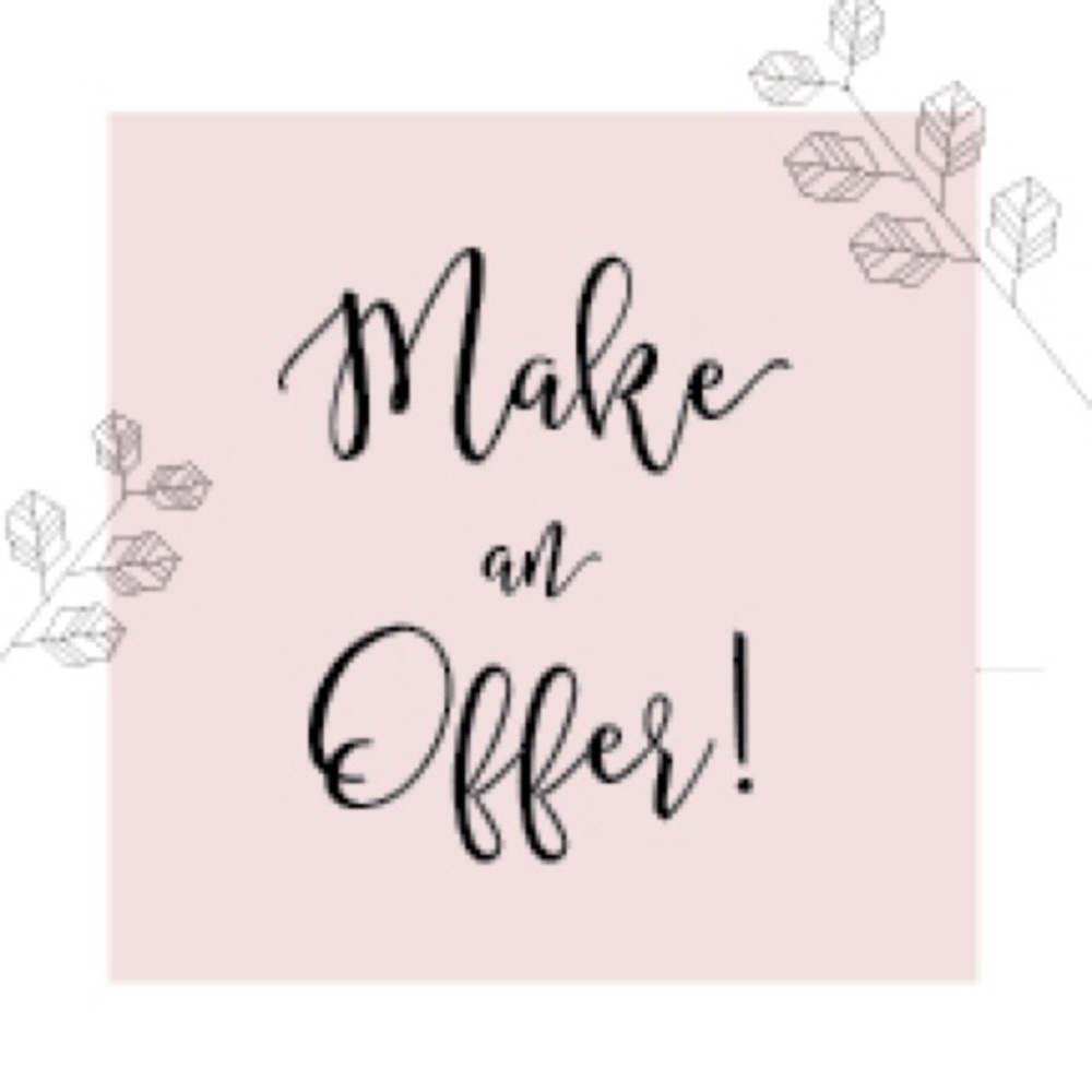🌸 ALL REASONABLE OFFERS WELCOME! 🌸